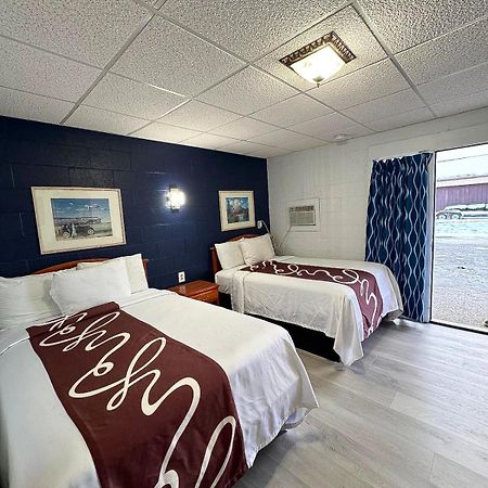 Sleep-Ees Inn, Saginaw & Frankenmuth ภายนอก รูปภาพ