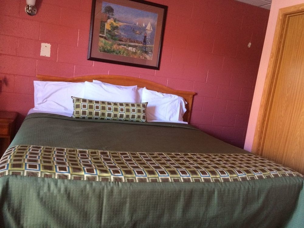 Sleep-Ees Inn, Saginaw & Frankenmuth ห้อง รูปภาพ
