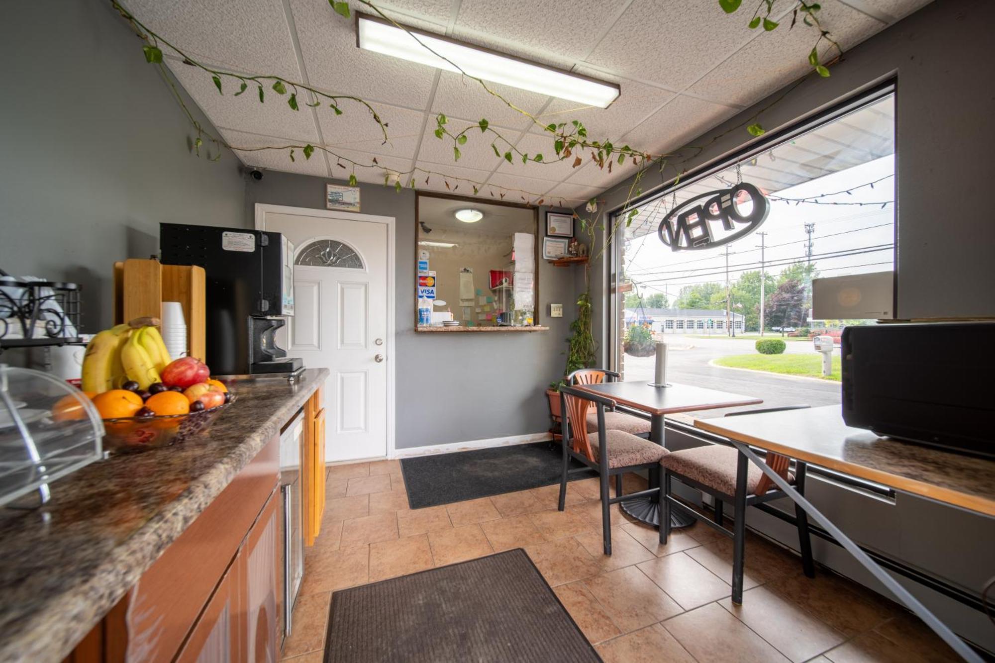 Sleep-Ees Inn, Saginaw & Frankenmuth ภายนอก รูปภาพ