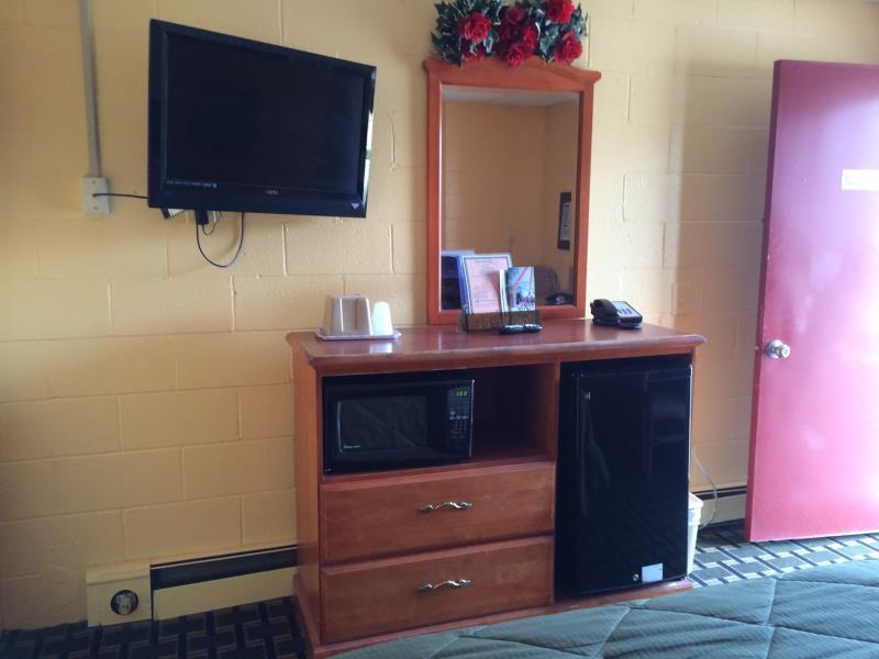 Sleep-Ees Inn, Saginaw & Frankenmuth ภายนอก รูปภาพ