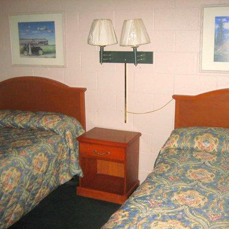 Sleep-Ees Inn, Saginaw & Frankenmuth ห้อง รูปภาพ